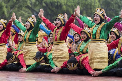 Tari Saman sebagai representasi identitas budaya Aceh