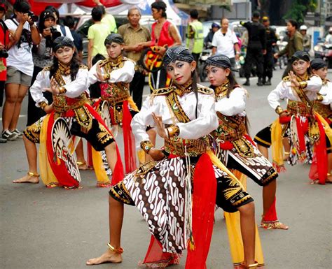 Tari Tradisional Jawa