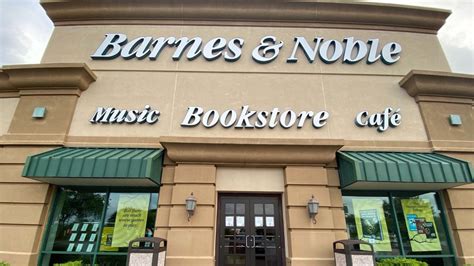 Barnes and Noble Theme