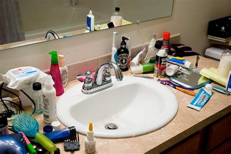 Bathroom Clutter