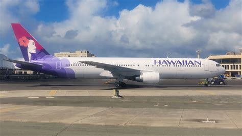 Comfy Flight to Hawaii
