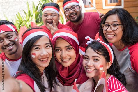 Perasaan Bahagia di Indonesia