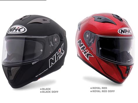 Helm Ukuran S dengan Desain Terbaru untuk Para Lady Rider