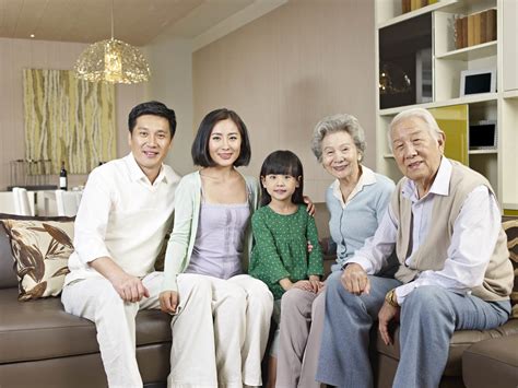keluarga jepang di era modern