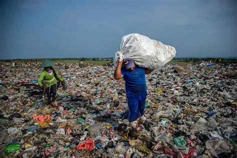 plastic waste in indonesia