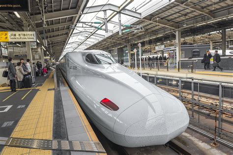 Teknologi Canggih di Stasiun-Stasiun Jepang