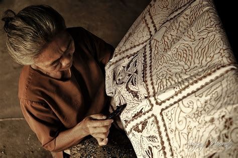 Definisi Batik: Kain Khas Indonesia yang Mempesona