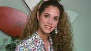 Elizabeth Berkley Lauren talks iconic 'Saved by the Bell' caffeine pill ...