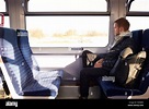 Im Zug Sitzen Stockfotos und -bilder Kaufen - Alamy