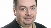 David Aaronovitch on the 'abject terror' of ICU psychosis - BBC News