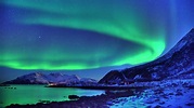 Descubrir más de 68 fondo pantalla aurora boreal muy caliente - camera ...