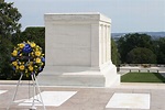Tomb of the Unknown Soldier at Arlington National Cemetery. | Arlington ...