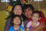 File:Filipino family.JPG - Wikimedia Commons
