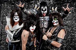 70 80 90: BANDAS DE ROCK MITICAS: KISS 1973 - 2013