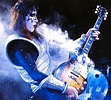 UN DÍA COMO HOY NACE EL MÚSICO ACE FREHLEY DE LA BANDA KISS - Radio ...