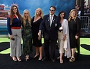 Dan Aykroyd Takes His Family to the 'Ghostbusters' Premiere Picture ...