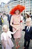 La Reina Matilde con sus hijos Leonor y Emmanuel de Bélgica en el Día ...