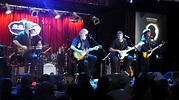 Randy Bachman Performing Here Comes The Sun at B.B. Kings - YouTube