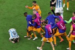 世足》阿根廷球員一腳踢進荷蘭休息區起衝突 英球評驚：他在想什麼？ - 2020東京奧運 - 自由體育
