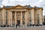 Historisches Haus Sorbonne in Paris Stockfoto - Bild von stadtbild ...