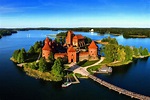 Trakai Island Castle, Lithuania (with Map & Photos)