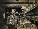 The Dual Legacies of Henry Moseley | Science History Institute