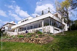 Exterior of the Villa Tugendhat by architect Ludwig Mies van der Rohe ...