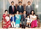Mahathir Mohamad: Father of Modernization: Biography of Mahathir Mohamad