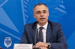 Novo ministro da Justiça, André Mendonça fez carreira na AGU - Notícias ...