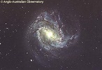 M83: Una galaxia espiral barrada