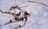 25 Amazing Photos of NASA's First Space Walk