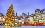 Árvore De Natal No Lugar Kleber Em Strasbourg, França Foto de Stock ...