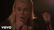 Broods - Couldn't Believe (Live From Capitol Records Studio A) - YouTube