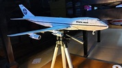Pan Am Boeing 747 papercraft (Corrected engine) - YouTube