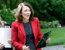 US Sen. Maria Cantwell faces former head of state GOP | Peninsula Daily ...