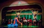 File:Flamenco en el Palacio Andaluz, Sevilla, España, 2015-12-06, DD 20 ...