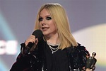 Avril Lavigne Serves Punk Rock Glamour at Juno Awards 2023 – Footwear News