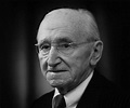 Friedrich von Hayek Biography - Facts, Childhood, Family Life ...