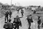 Vietnam War - Quảng Trị 1972 | A line of South Vietnamese tr… | Flickr