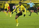 Youssoufa Moukoko se convirtió en el jugador más joven en debutar en la ...