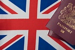 Pasaporte del reino unido con bandera union jack gran bretaña | Foto ...
