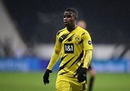 Youssoufa Moukoko se convirtió en el jugador más joven que debuta en ...