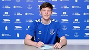 Jack Patterson signs his first Everton contract