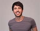 Australian Country Singer Morgan Evans Discovering Mexican Food | B104 ...