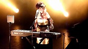 Emilie Simon - Ballad Of The Big Machine (12.12.09) - YouTube