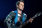 How Did Muse Vocalist Matt Bellamy Earn His Insane Wealth? See Matt's ...