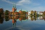Herbst in Lübeck Foto & Bild | deutschland, europe, schleswig- holstein ...