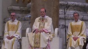 La Messa del cardinale Beniamino Stella - YouTube
