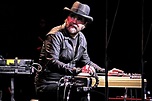 DANIEL LANOIS – AN AMBIENT JOURNEY AT OTTAWA’S NAC – The Music Express
