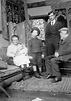 Renoir Family, ca 1902 -nd (fonds Vollard) La famille Renoir dans l ...